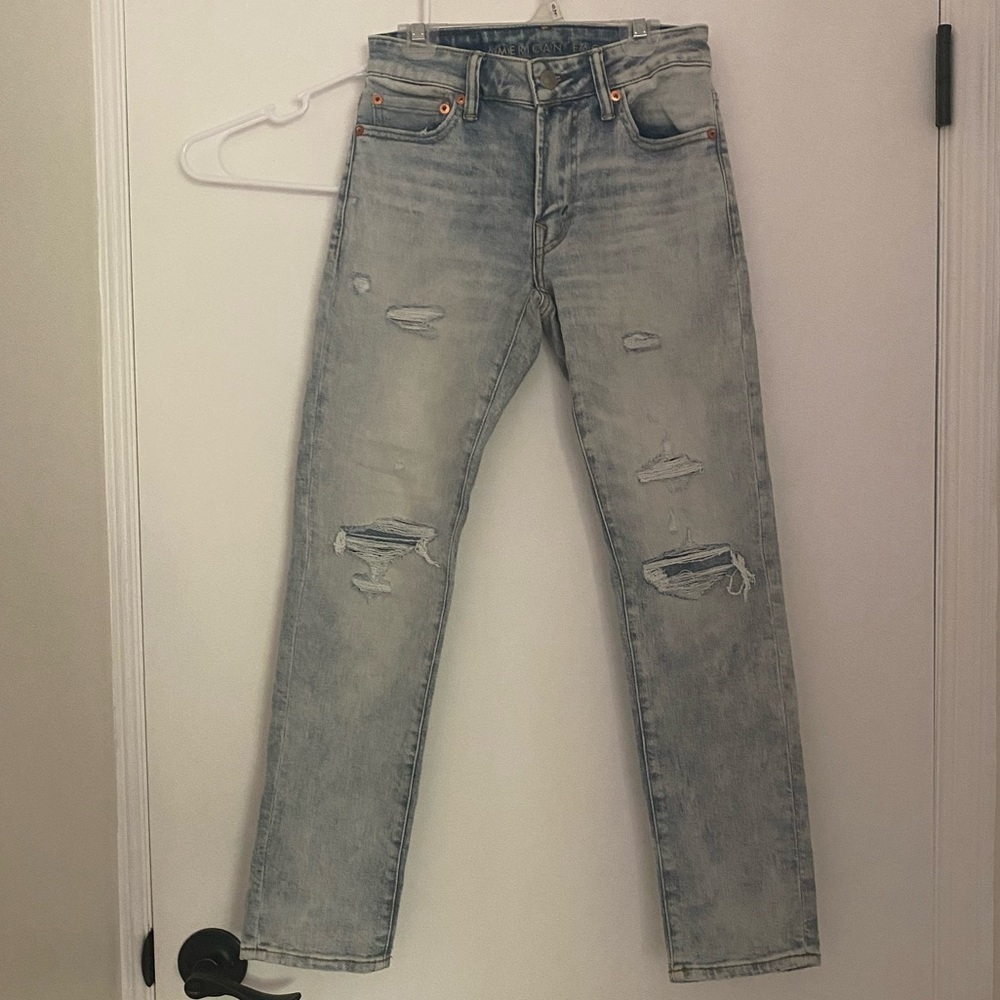 American Eagle 🦅 Outfitters Jeans !